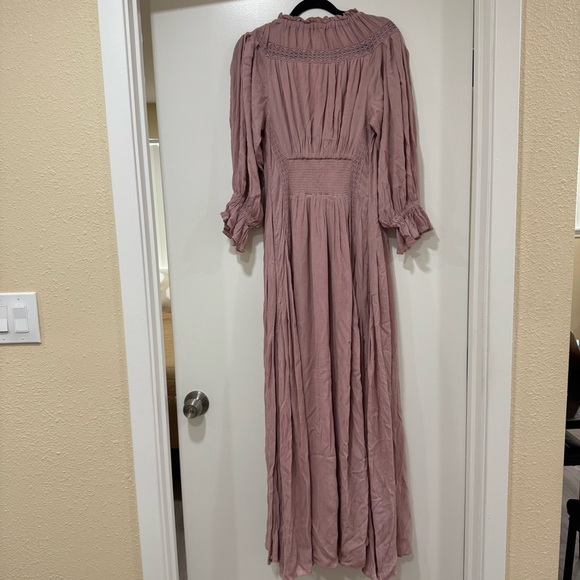 Free People Magdalia Maxi Dress Pale Mauve Long Sleeve Crochet Lace - Picture 4 of 9